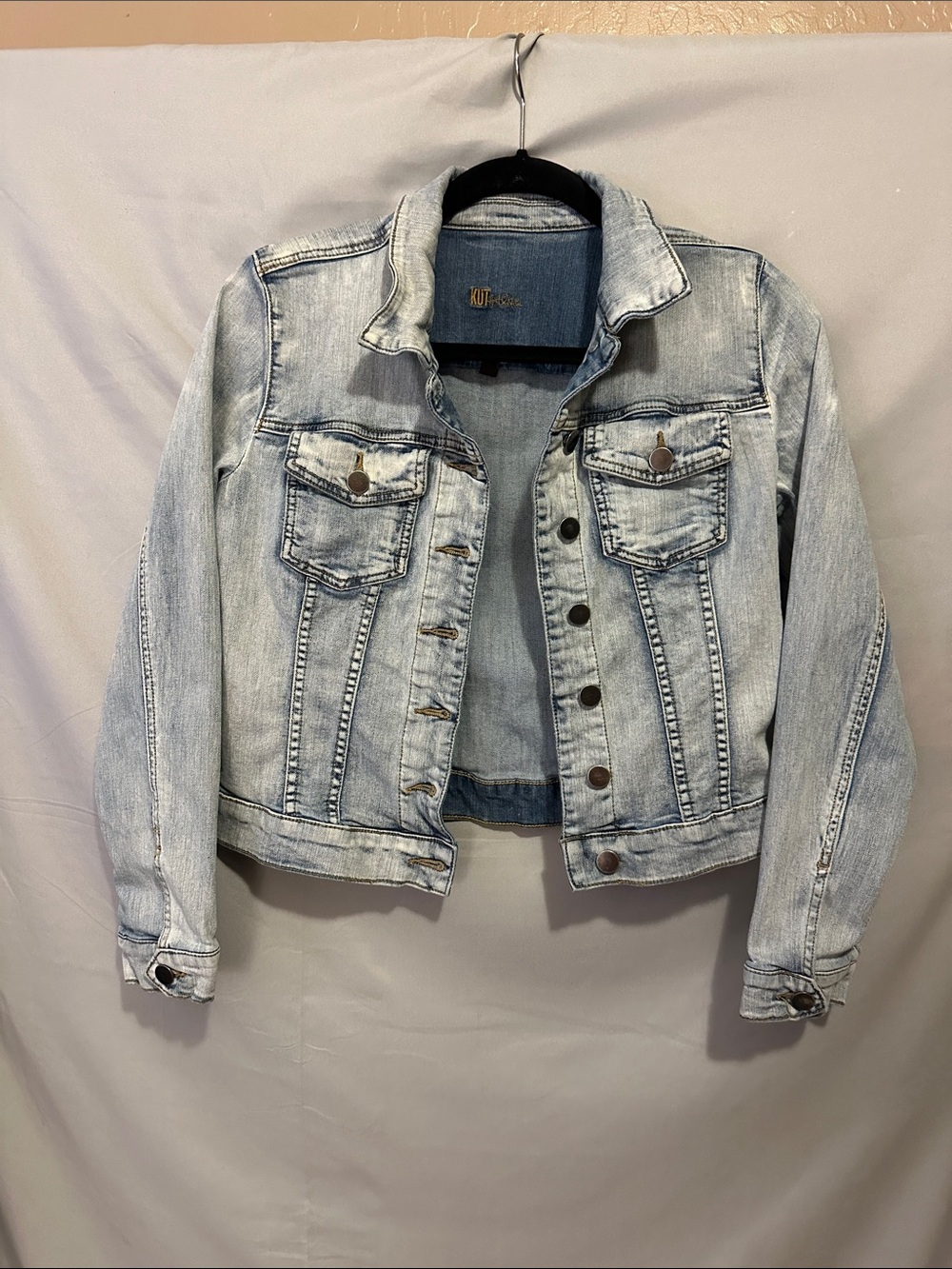 Kut from the Kloth Faded Light Blue Denim Trucker Jacket